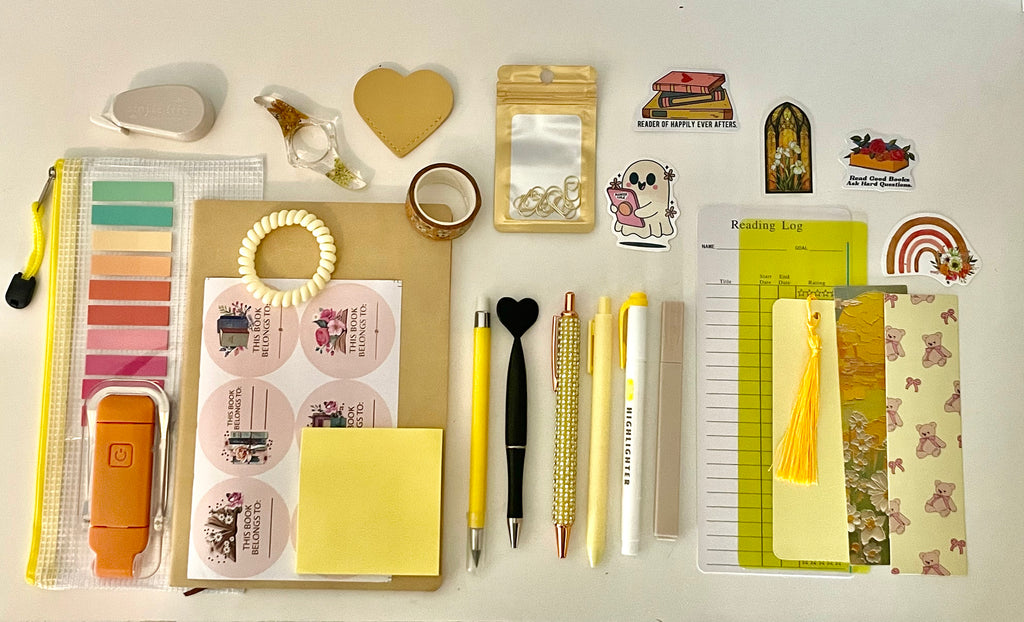 The Charm & Chapter Deluxe Box